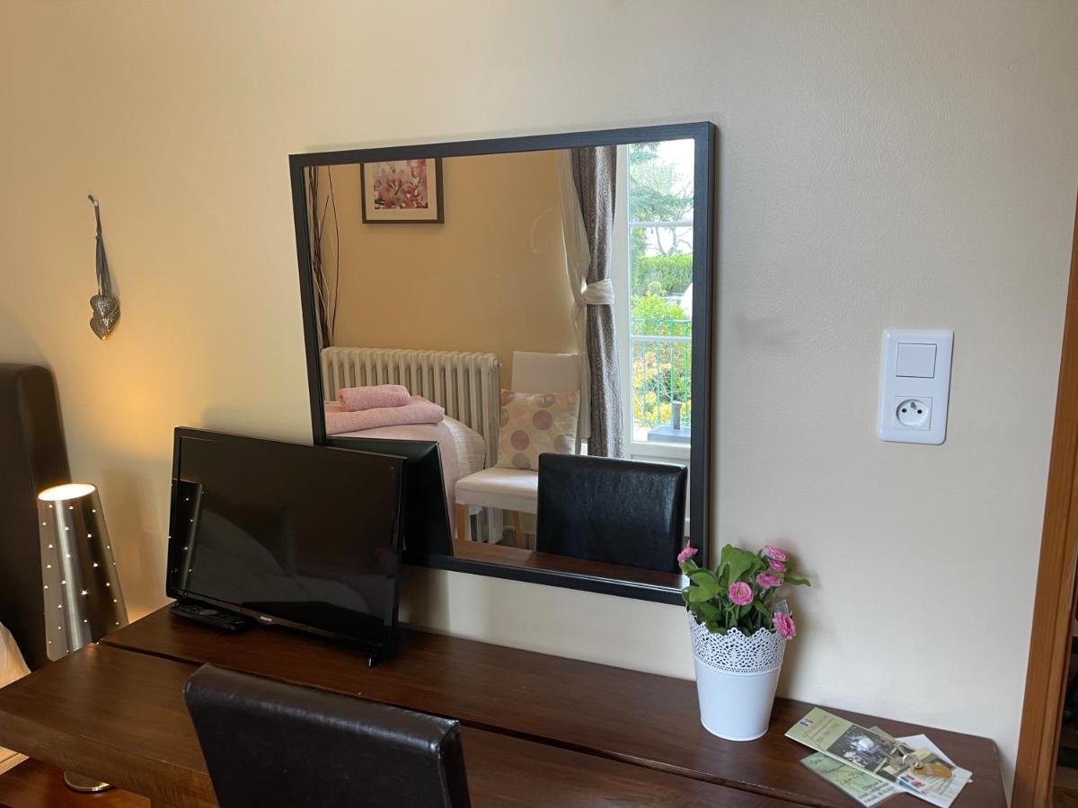 Gites Du Caylar - Chambres Et Appartments Le Caylar Ngoại thất bức ảnh