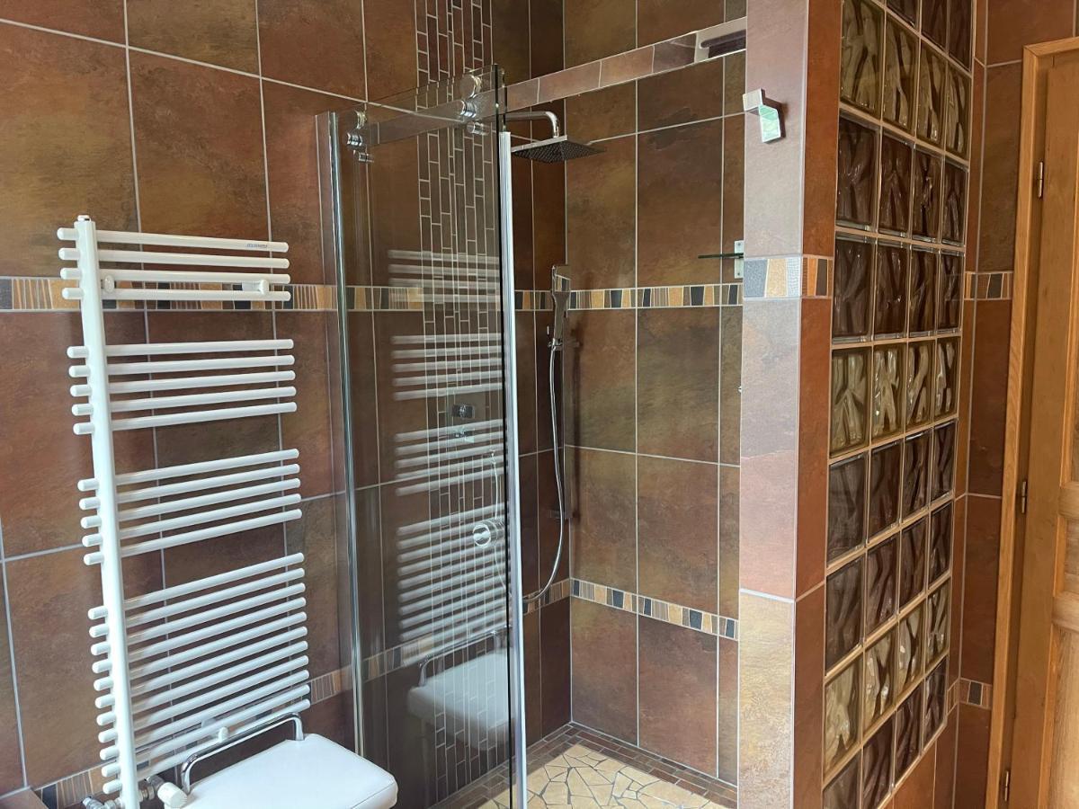 Gites Du Caylar - Chambres Et Appartments Le Caylar Ngoại thất bức ảnh