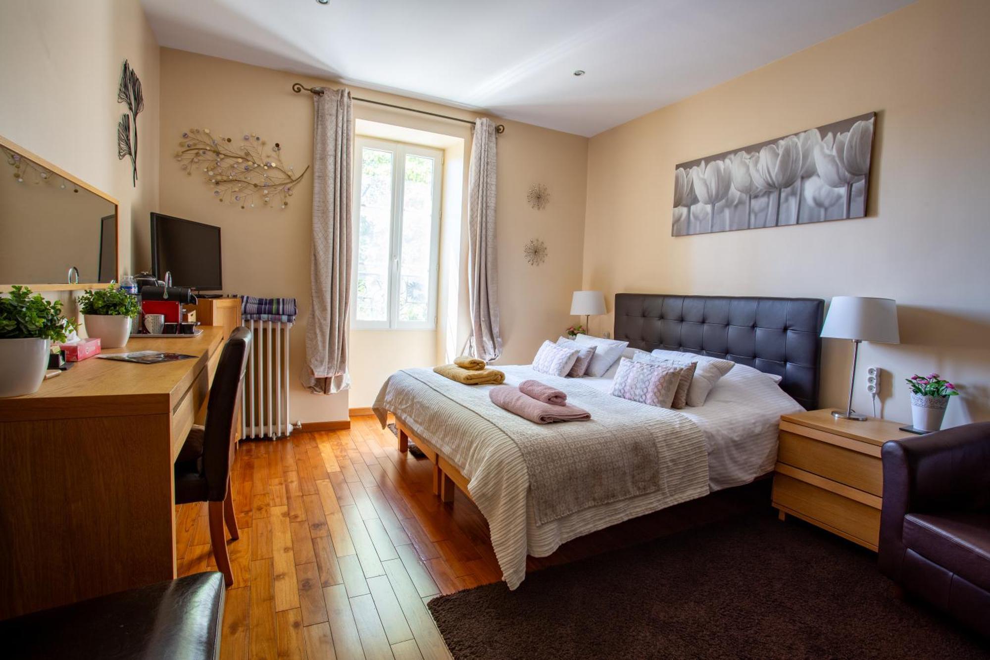 Gites Du Caylar - Chambres Et Appartments Le Caylar Ngoại thất bức ảnh