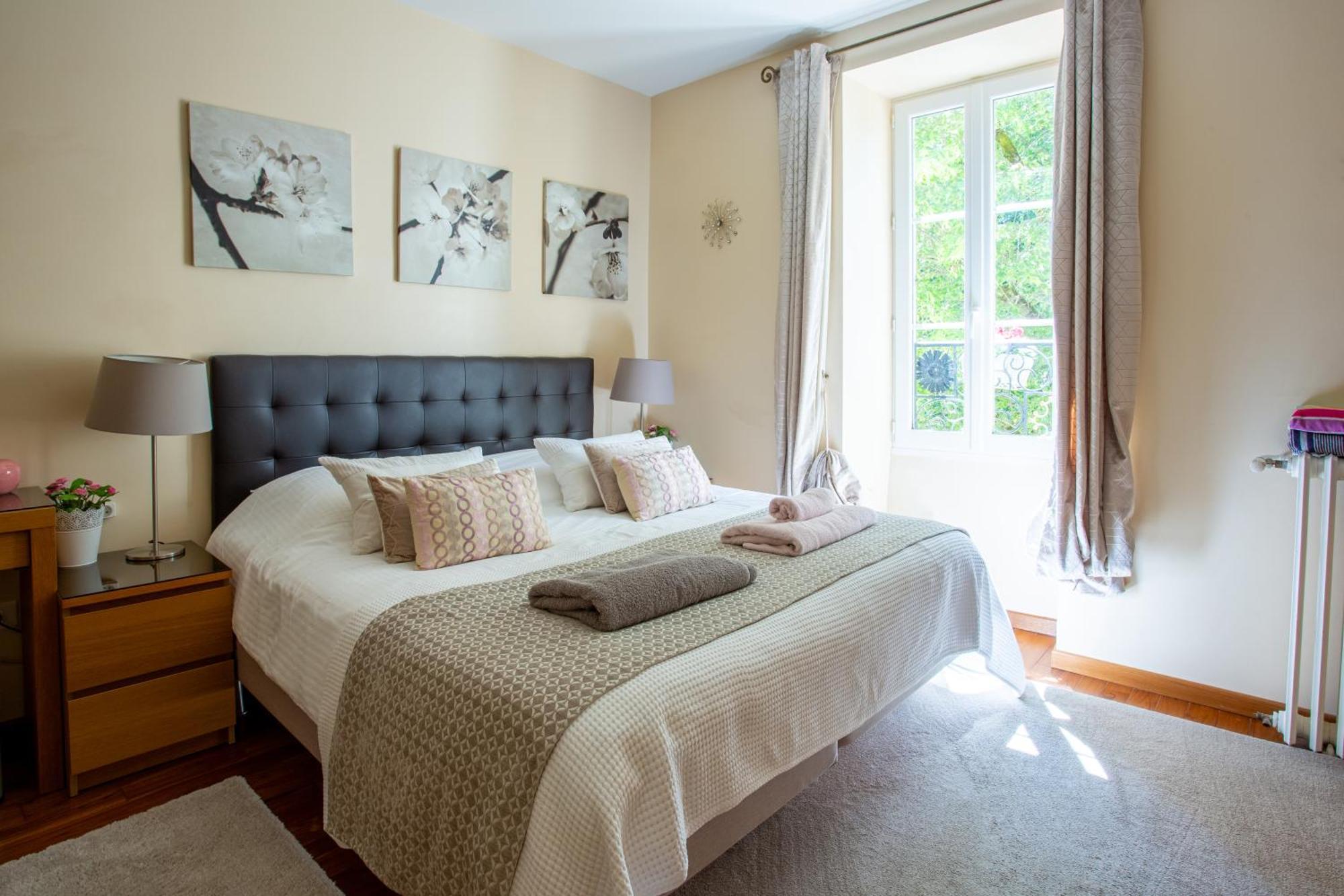 Gites Du Caylar - Chambres Et Appartments Le Caylar Ngoại thất bức ảnh